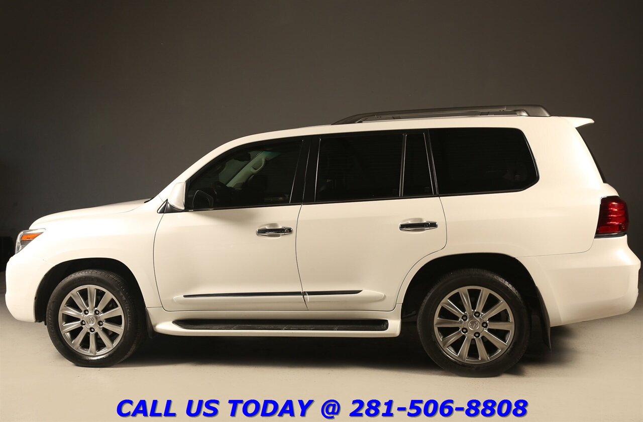 2011 Lexus LX 2011 LX 570 AWD NAV DVD SUN 3ROW MARK LEV 100K Mi - Photo 4 - Houston, TX 77031