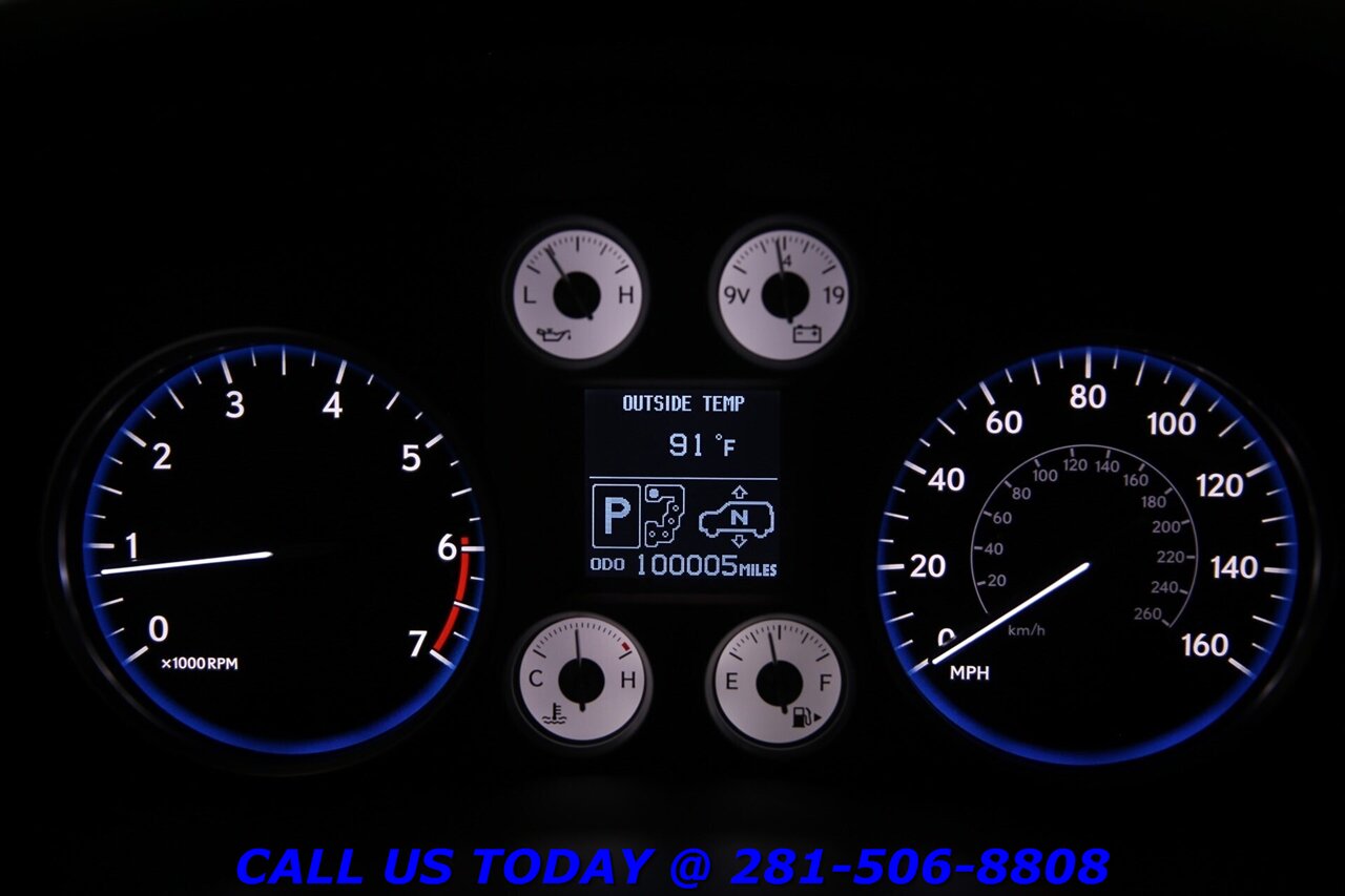 2011 Lexus LX 2011 LX 570 AWD NAV DVD SUN 3ROW MARK LEV 100K Mi - Photo 15 - Houston, TX 77031