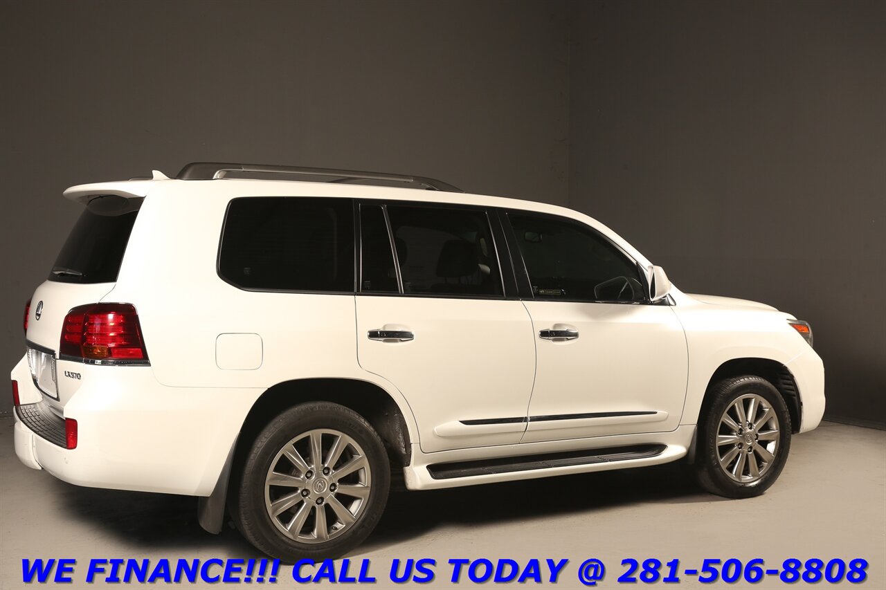 2011 Lexus LX 2011 LX 570 AWD NAV DVD SUN 3ROW MARK LEV 100K Mi - Photo 6 - Houston, TX 77031