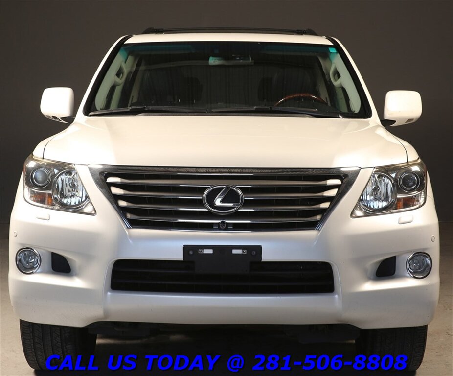 2011 Lexus LX 2011 LX 570 AWD NAV DVD SUN 3ROW MARK LEV 100K Mi - Photo 8 - Houston, TX 77031