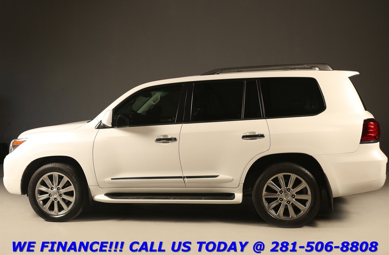2011 Lexus LX 2011 LX 570 AWD NAV DVD SUN 3ROW MARK LEV 100K Mi - Photo 4 - Houston, TX 77031