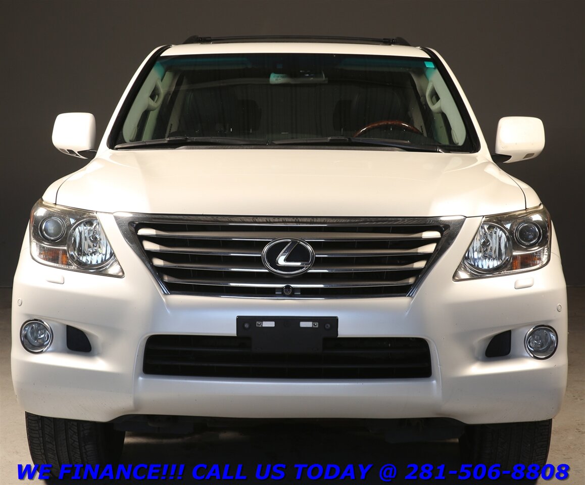 2011 Lexus LX 2011 LX 570 AWD NAV DVD SUN 3ROW MARK LEV 100K Mi - Photo 8 - Houston, TX 77031