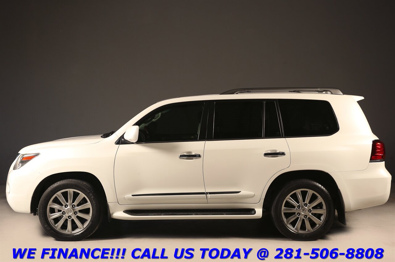 2011 Lexus LX 2011 LX 570 AWD NAV DVD SUN 3ROW MARK LEV 100K Mi - Photo 31 - Houston, TX 77031