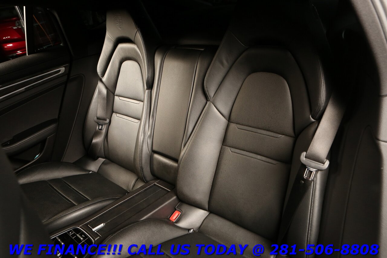 2017 Porsche Panamera 2017 PREM PLUS PKG NAV SUN ADAPTIVE AMBIENT BIRCH   - Photo 21 - Houston, TX 77031