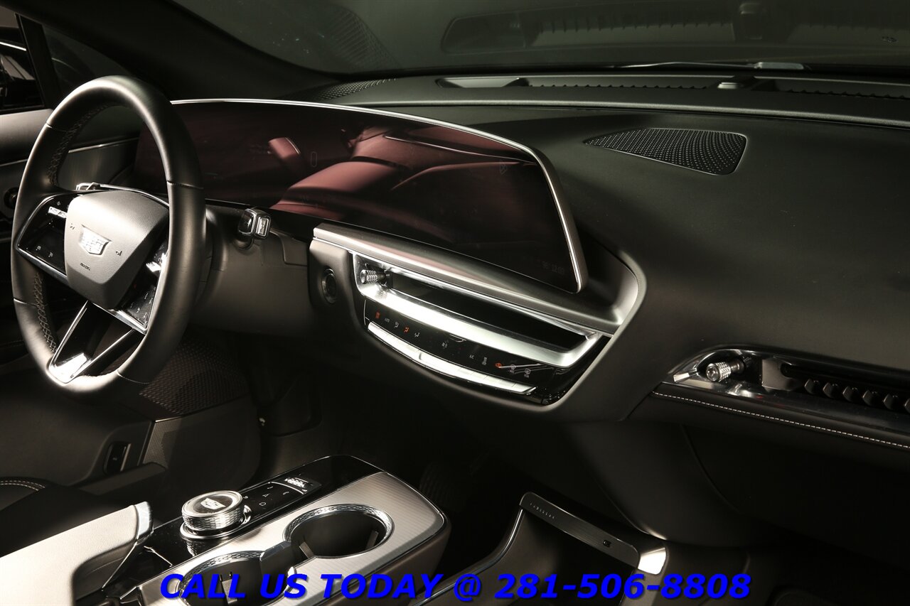 2024 Cadillac LYRIQ 2024 Tech NAV PANO ADAPT CRUISE BLIND 17K MLS!!!   - Photo 20 - Houston, TX 77031