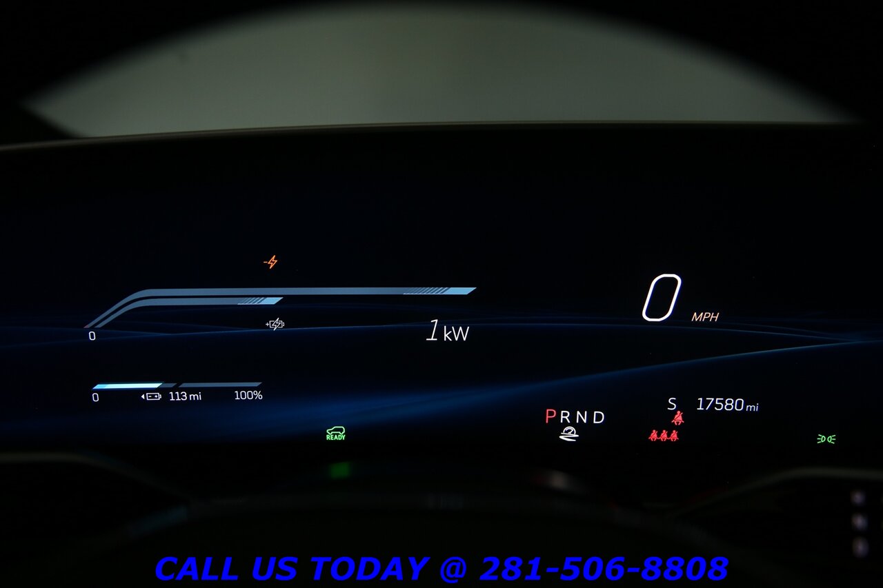 2024 Cadillac LYRIQ 2024 Tech NAV PANO ADAPT CRUISE BLIND 17K MLS!!!   - Photo 16 - Houston, TX 77031