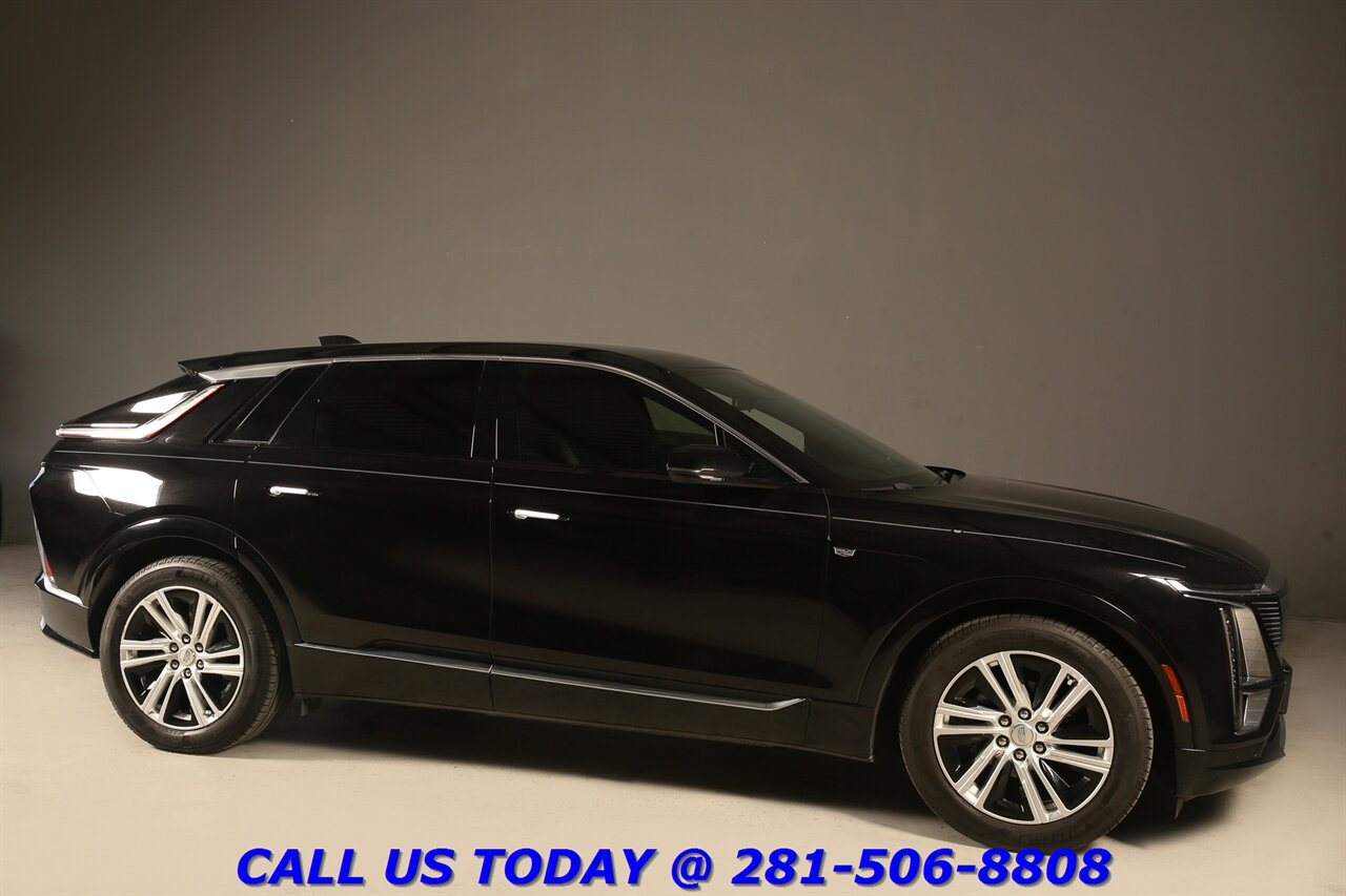 2024 Cadillac LYRIQ 2024 Tech NAV PANO ADAPT CRUISE BLIND 17K MLS!!!   - Photo 7 - Houston, TX 77031