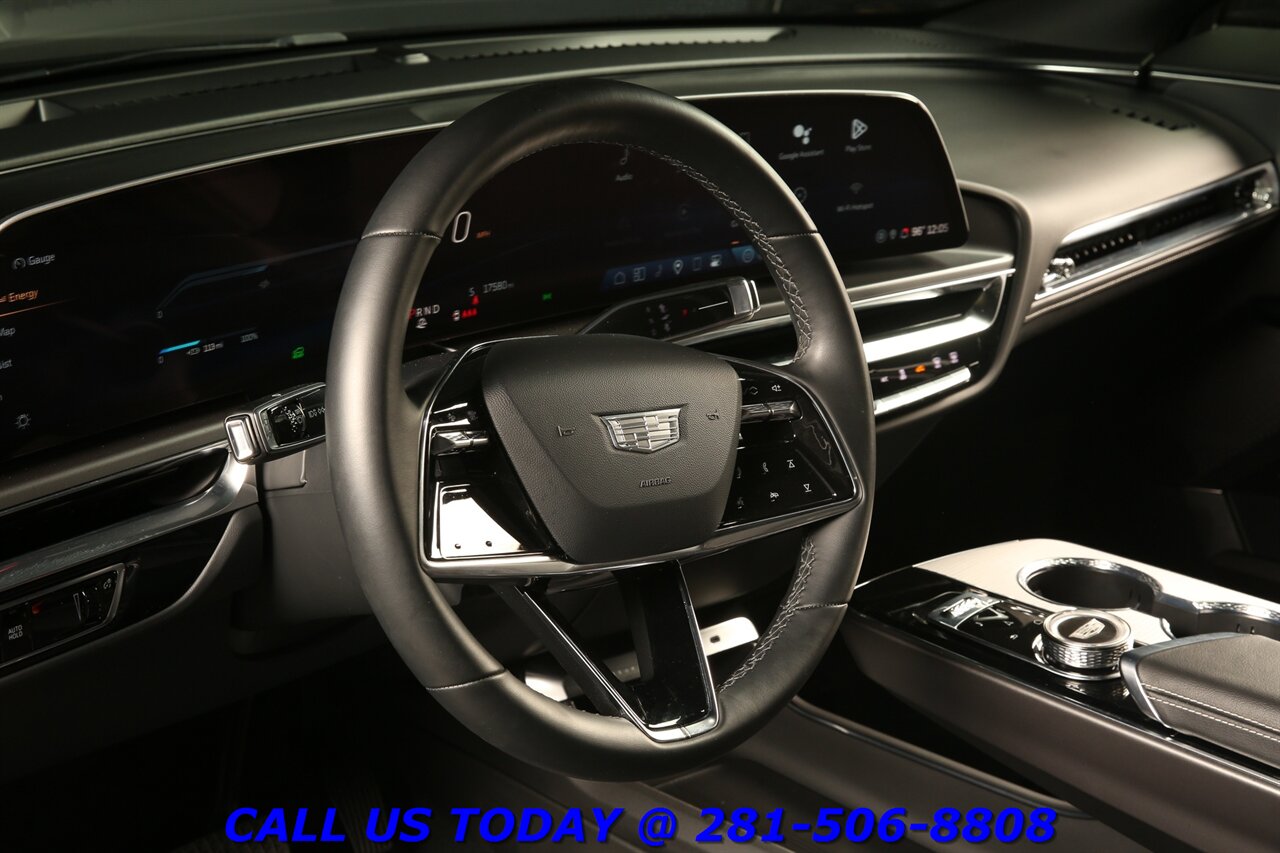2024 Cadillac LYRIQ 2024 Tech NAV PANO ADAPT CRUISE BLIND 17K MLS!!!   - Photo 11 - Houston, TX 77031