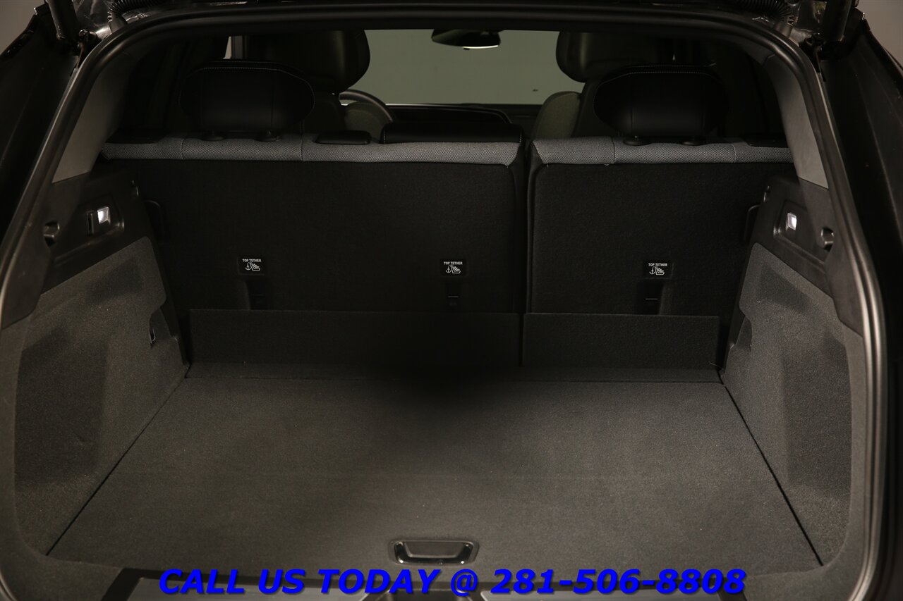 2024 Cadillac LYRIQ 2024 Tech NAV PANO ADAPT CRUISE BLIND 17K MLS!!!   - Photo 24 - Houston, TX 77031