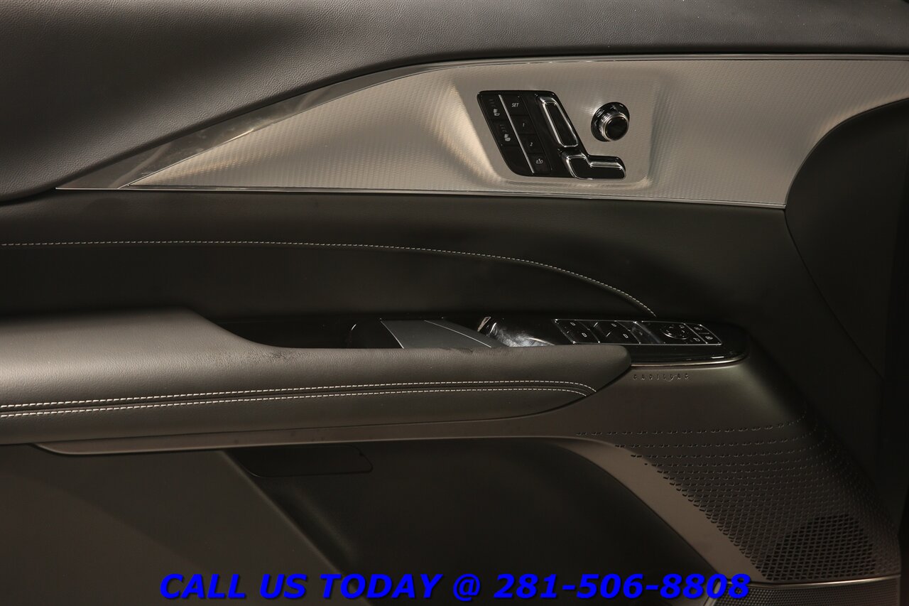 2024 Cadillac LYRIQ 2024 Tech NAV PANO ADAPT CRUISE BLIND 17K MLS!!!   - Photo 9 - Houston, TX 77031