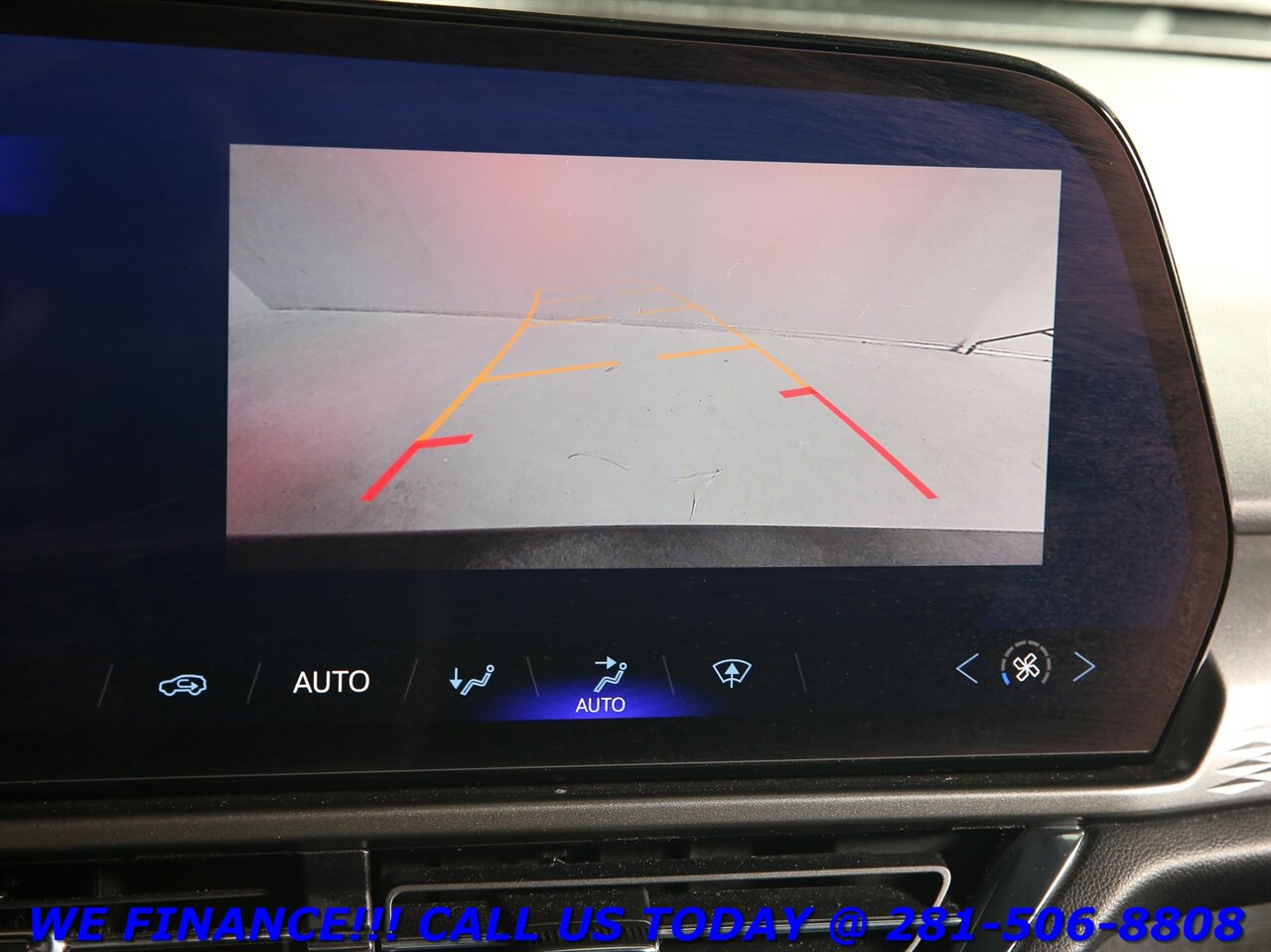 2025 Chevrolet Equinox 2025 EV LT NAV ADAPTCRUISE BLIS CAM 319 MILE RANGE   - Photo 17 - Houston, TX 77031