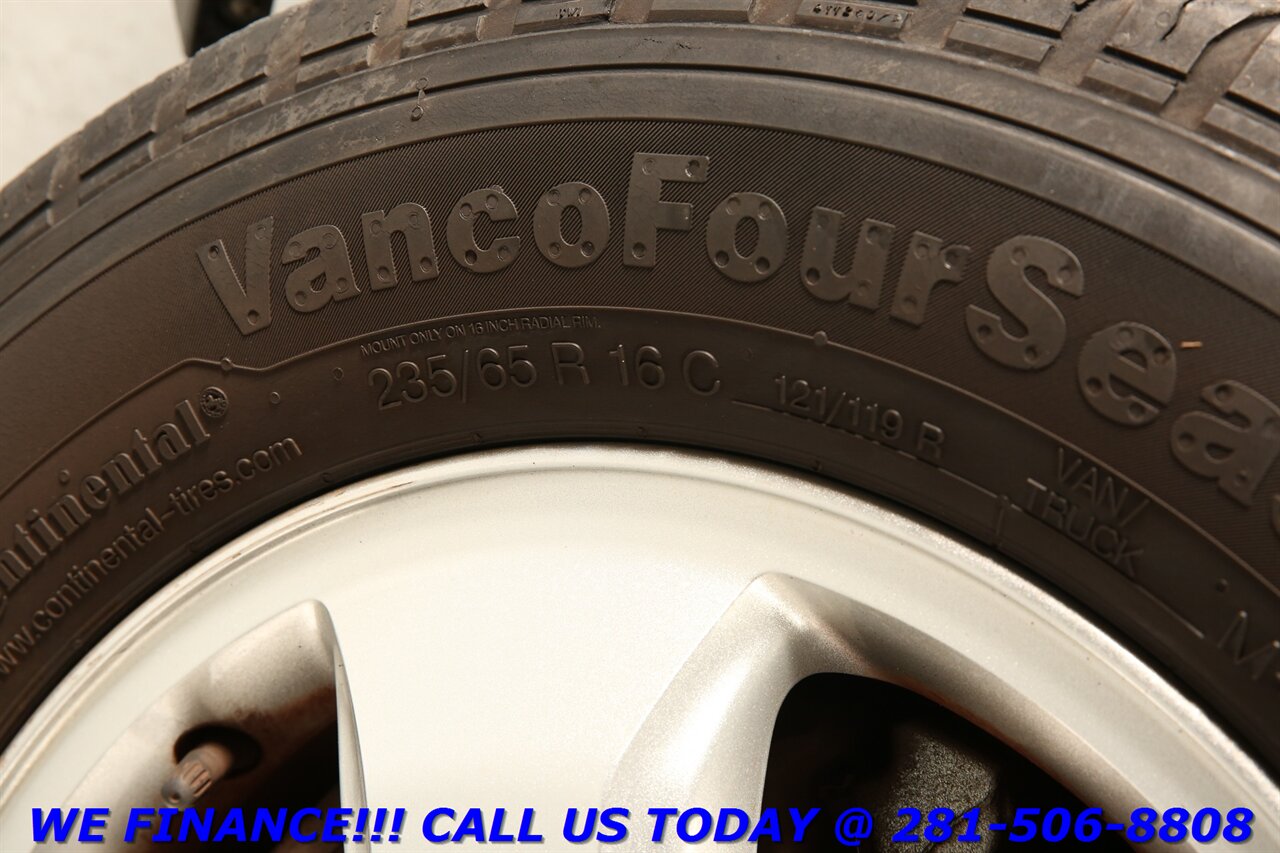 2018 Ford Transit 2018 350 XLT 15PASS CAMERA CRUISE BLUETOOTH 49K ML   - Photo 26 - Houston, TX 77031