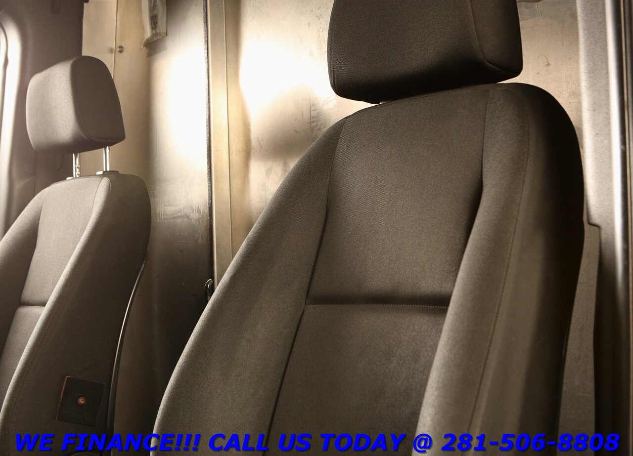 2019 Mercedes-Benz Sprinter 2019 2500 DIESEL CARGO VAN HIGH ROOF COMMERCIAL - Photo 11 - Houston, TX 77031
