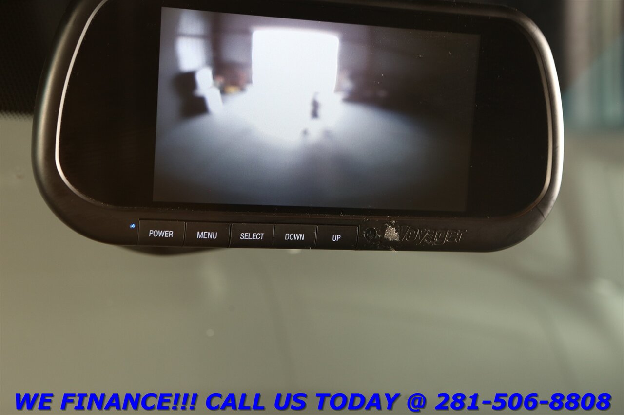 2019 Mercedes-Benz Sprinter 2019 2500 DIESEL CARGO VAN HIGH ROOF COMMERCIAL - Photo 14 - Houston, TX 77031