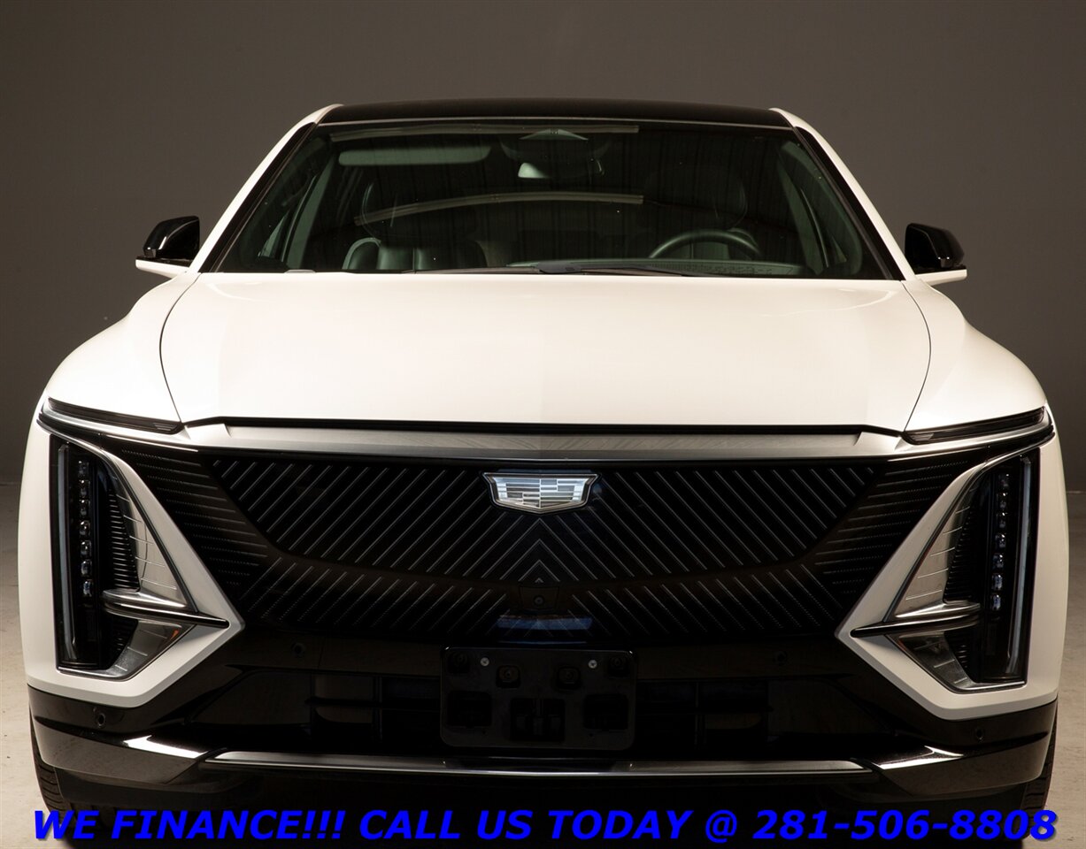 2024 Cadillac LYRIQ 2024 Tech AWD NAV PANO ADAPT CRUISE BLIND 31K MLS - Photo 8 - Houston, TX 77031