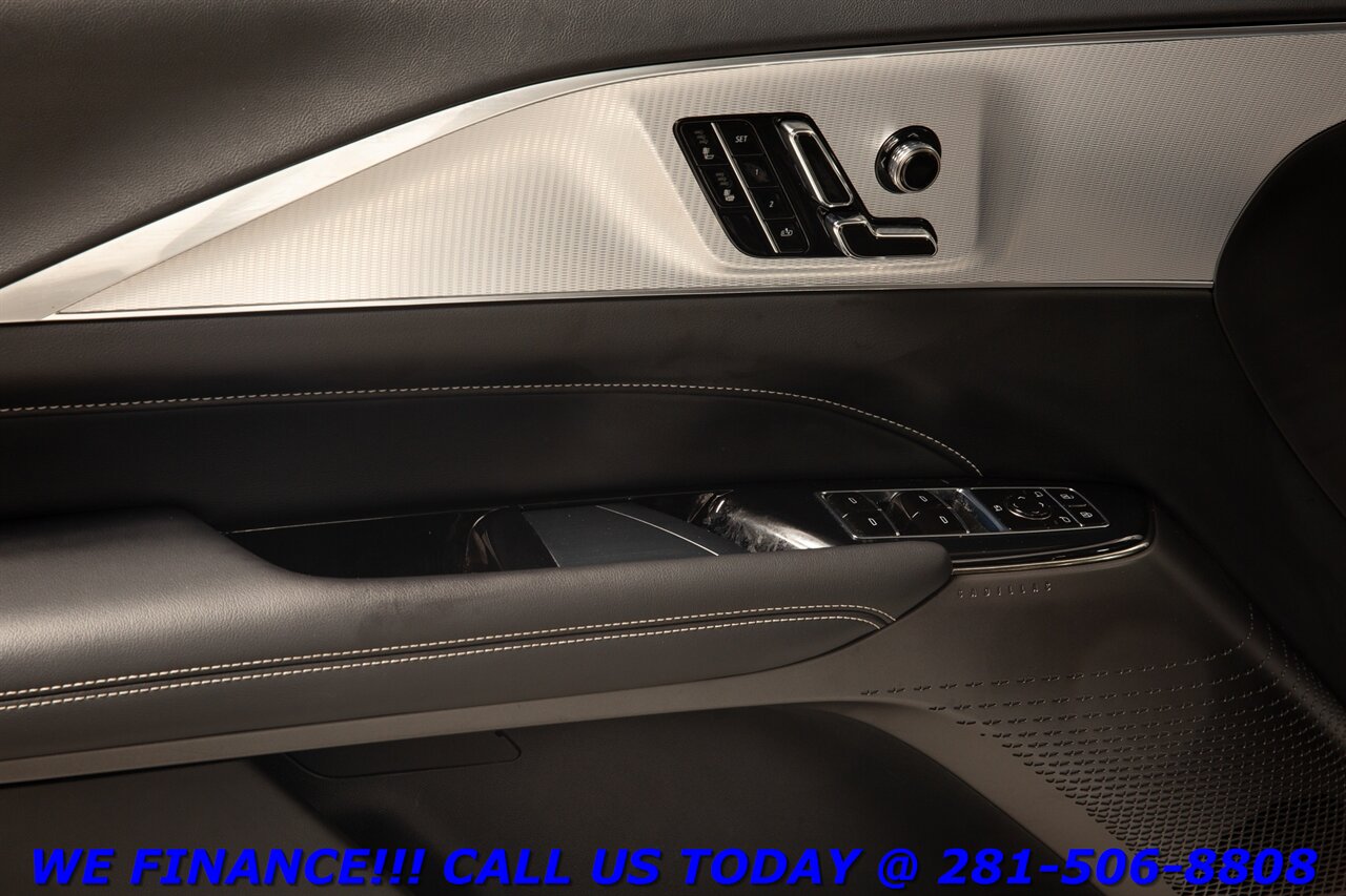 2024 Cadillac LYRIQ 2024 Tech AWD NAV PANO ADAPT CRUISE BLIND 31K MLS - Photo 9 - Houston, TX 77031