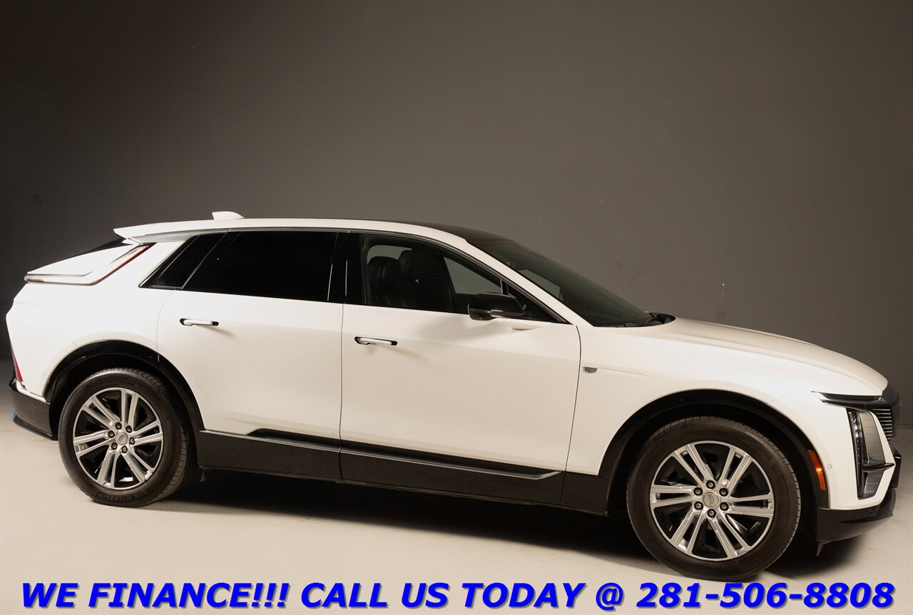 2024 Cadillac LYRIQ 2024 Tech AWD NAV PANO ADAPT CRUISE BLIND 31K MLS - Photo 7 - Houston, TX 77031