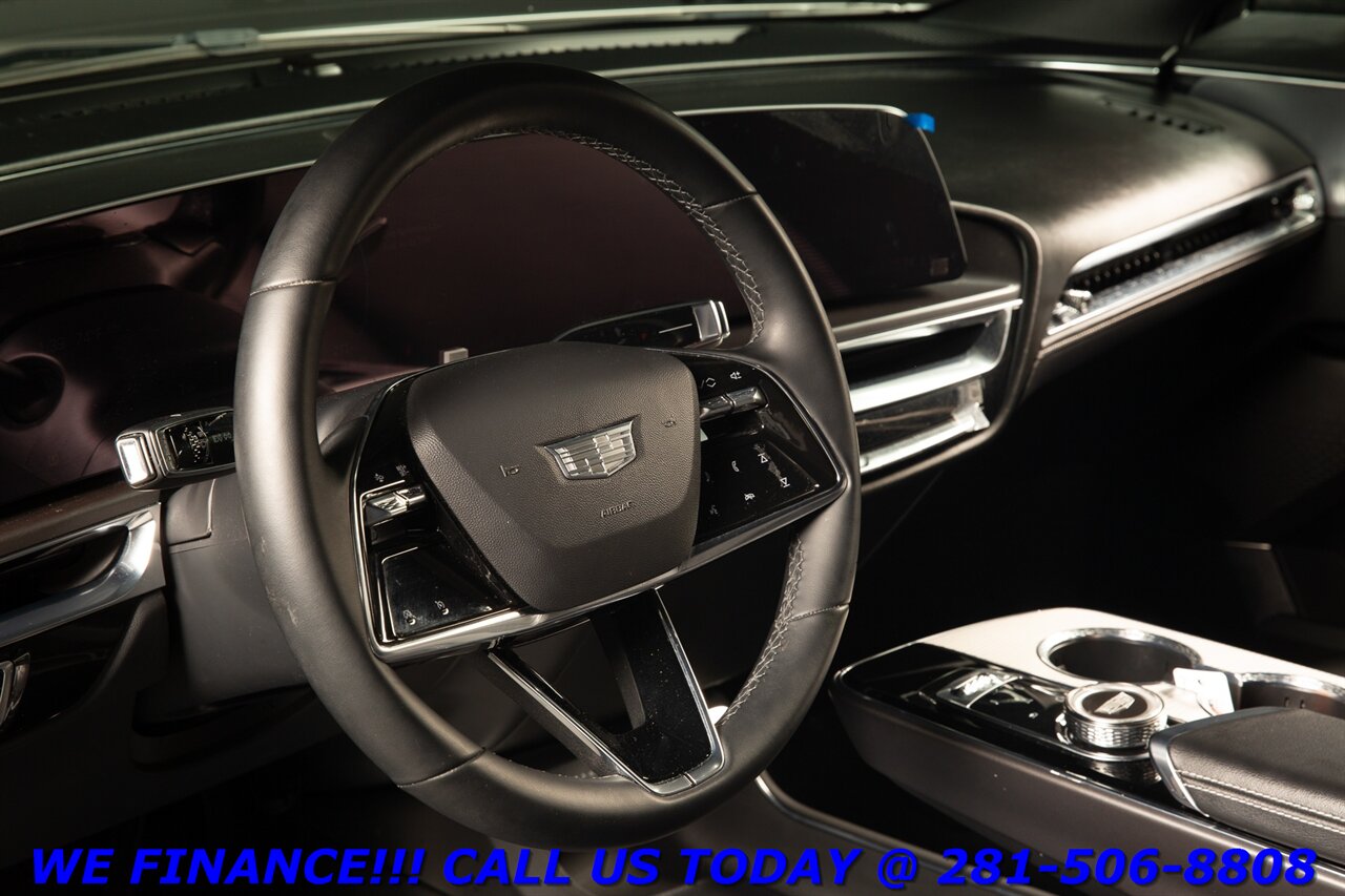 2024 Cadillac LYRIQ 2024 Tech AWD NAV PANO ADAPT CRUISE BLIND 31K MLS - Photo 10 - Houston, TX 77031