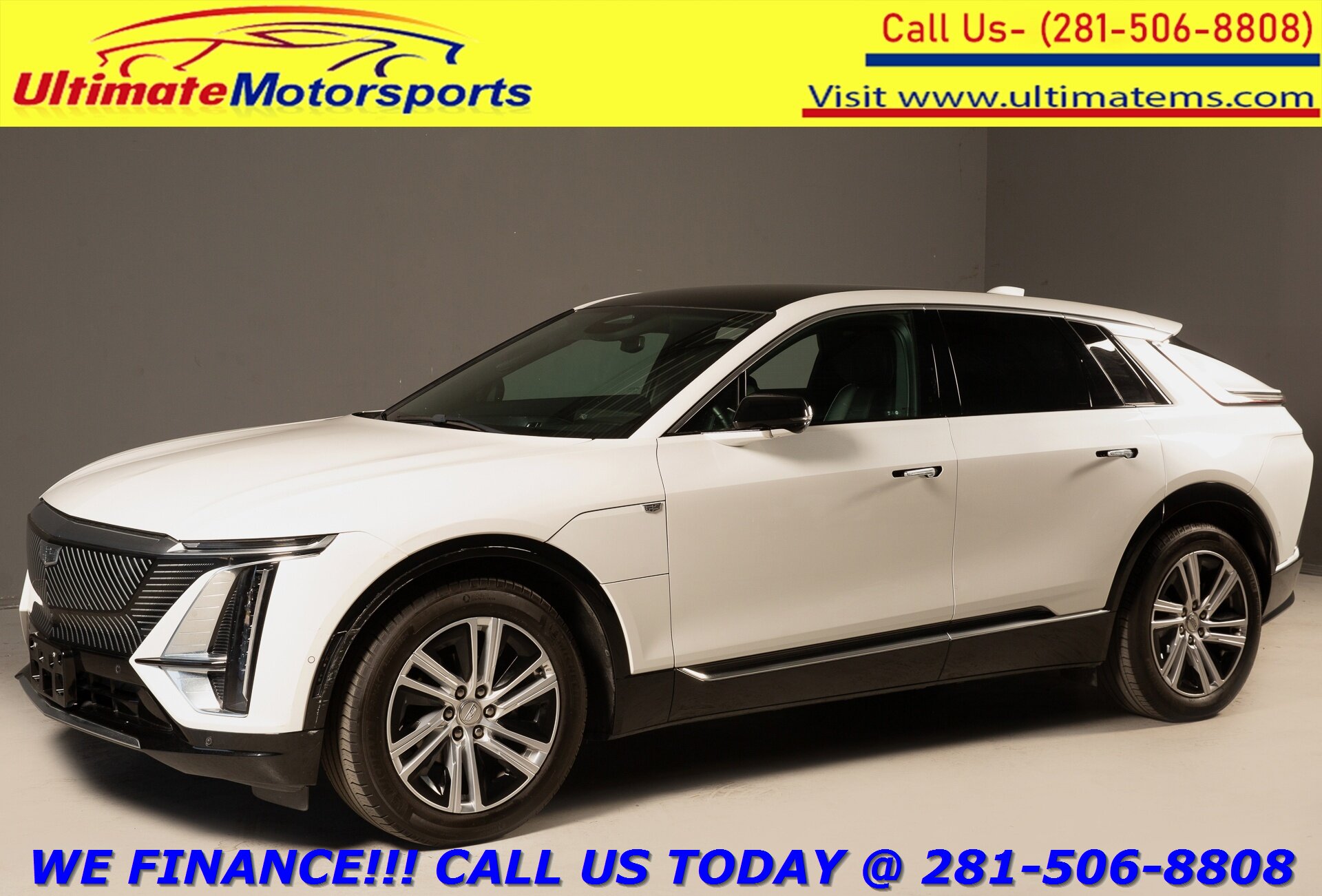 2024 Cadillac LYRIQ 2024 Tech AWD NAV PANO ADAPT CRUISE BLIND 31K MLS   - Photo 1 - Houston, TX 77031