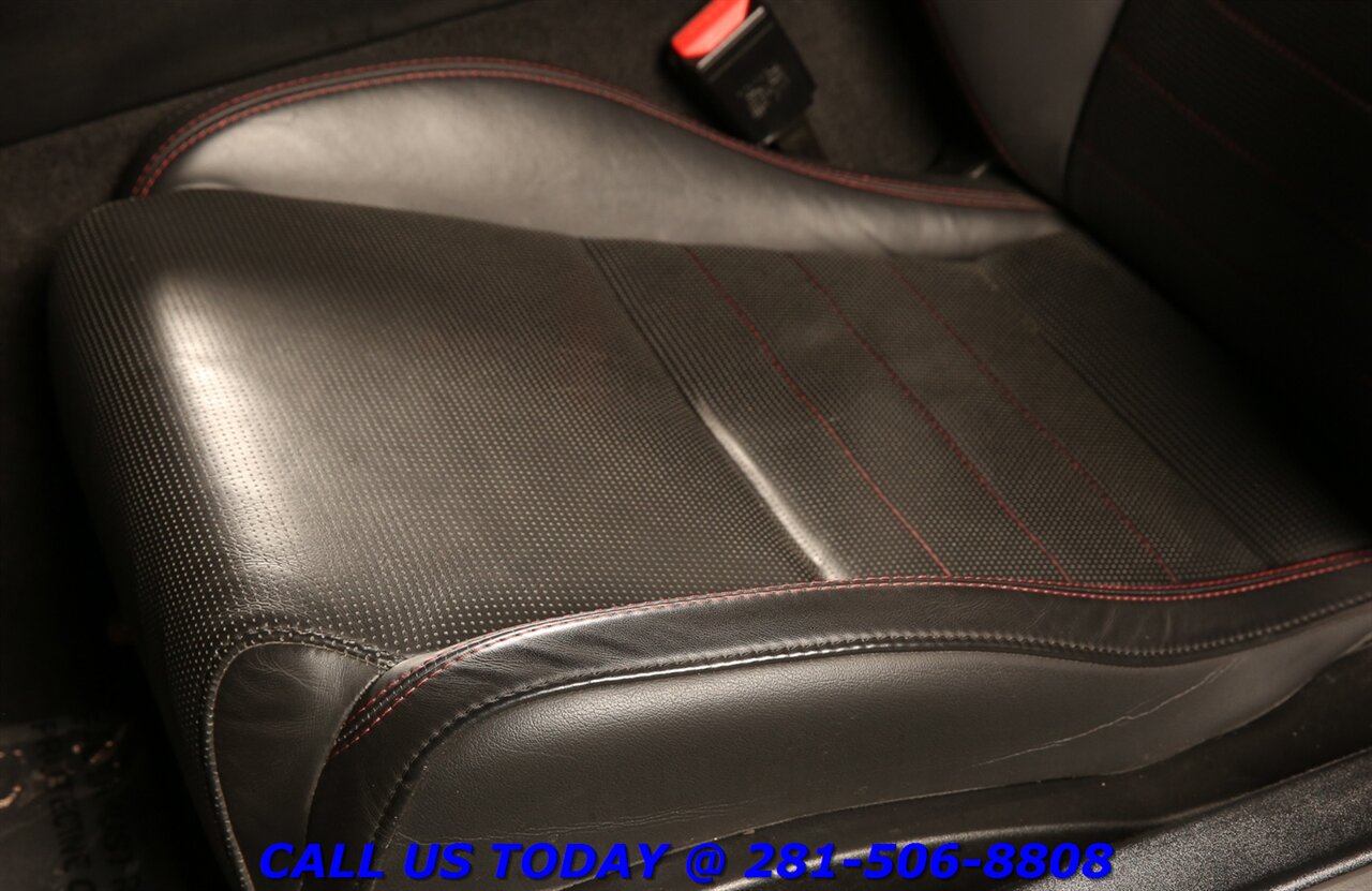 2020 Jaguar F-Type P300 NAV PANOROOF MERIDIAN CAM XENONS 55K MLS - Photo 14 - Houston, TX 77031
