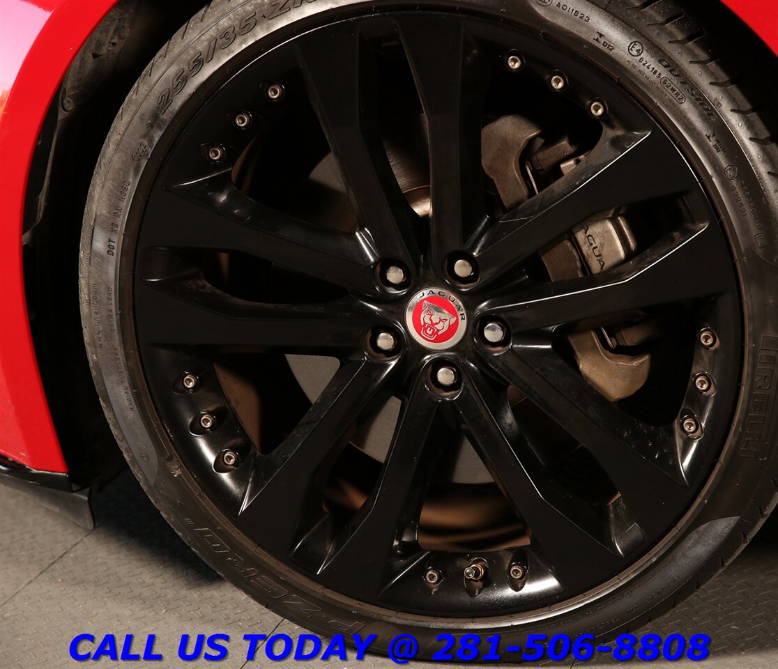 2020 Jaguar F-Type P300 NAV PANOROOF MERIDIAN CAM XENONS 55K MLS - Photo 24 - Houston, TX 77031
