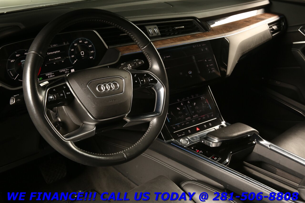 2019 Audi e-tron 2019 Quattro Prestige AWD NAV HUD PANO MASS 53K Mi - Photo 10 - Houston, TX 77031
