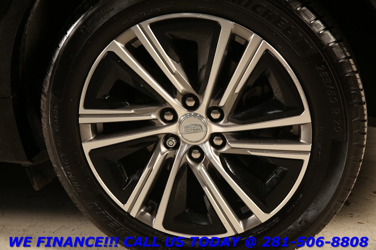 2024 Cadillac LYRIQ 2024 Luxury AWD NAV PANO ADAPT BLIND 23K MLS   - Photo 24 - Houston, TX 77031