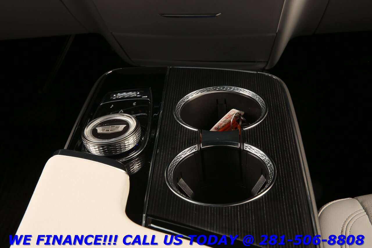 2024 Cadillac LYRIQ 2024 Luxury AWD NAV PANO ADAPT BLIND 23K MLS   - Photo 25 - Houston, TX 77031