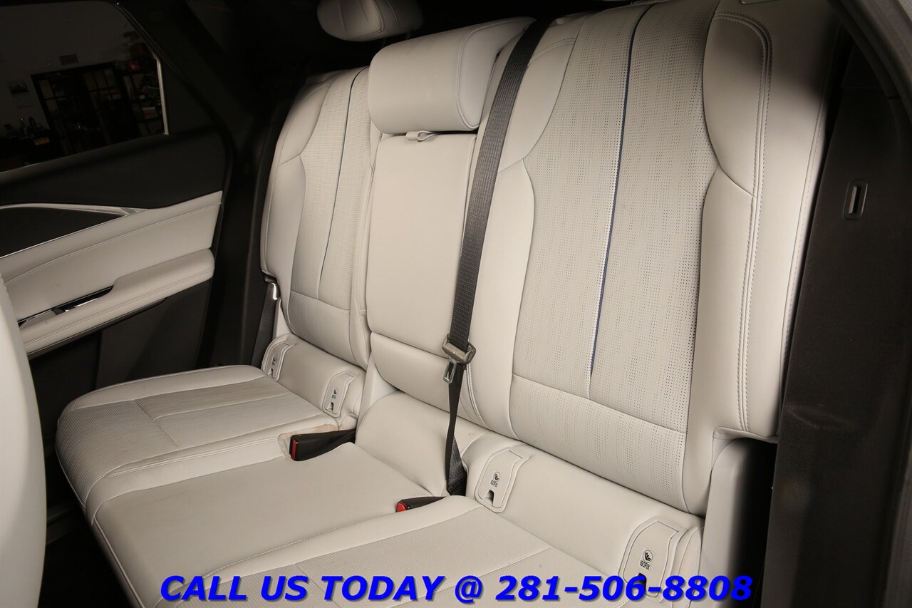2024 Cadillac LYRIQ 2024 Luxury AWD 500HP NAV PANO ADAPT BLIND 23K MLS - Photo 23 - Houston, TX 77031
