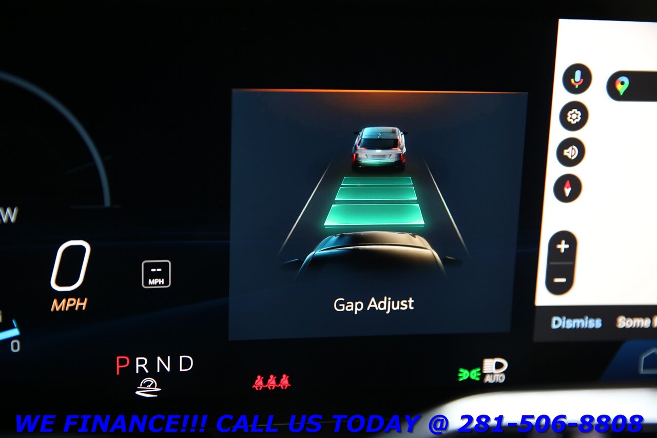 2024 Cadillac LYRIQ 2024 Luxury AWD NAV PANO ADAPT BLIND 23K MLS   - Photo 16 - Houston, TX 77031