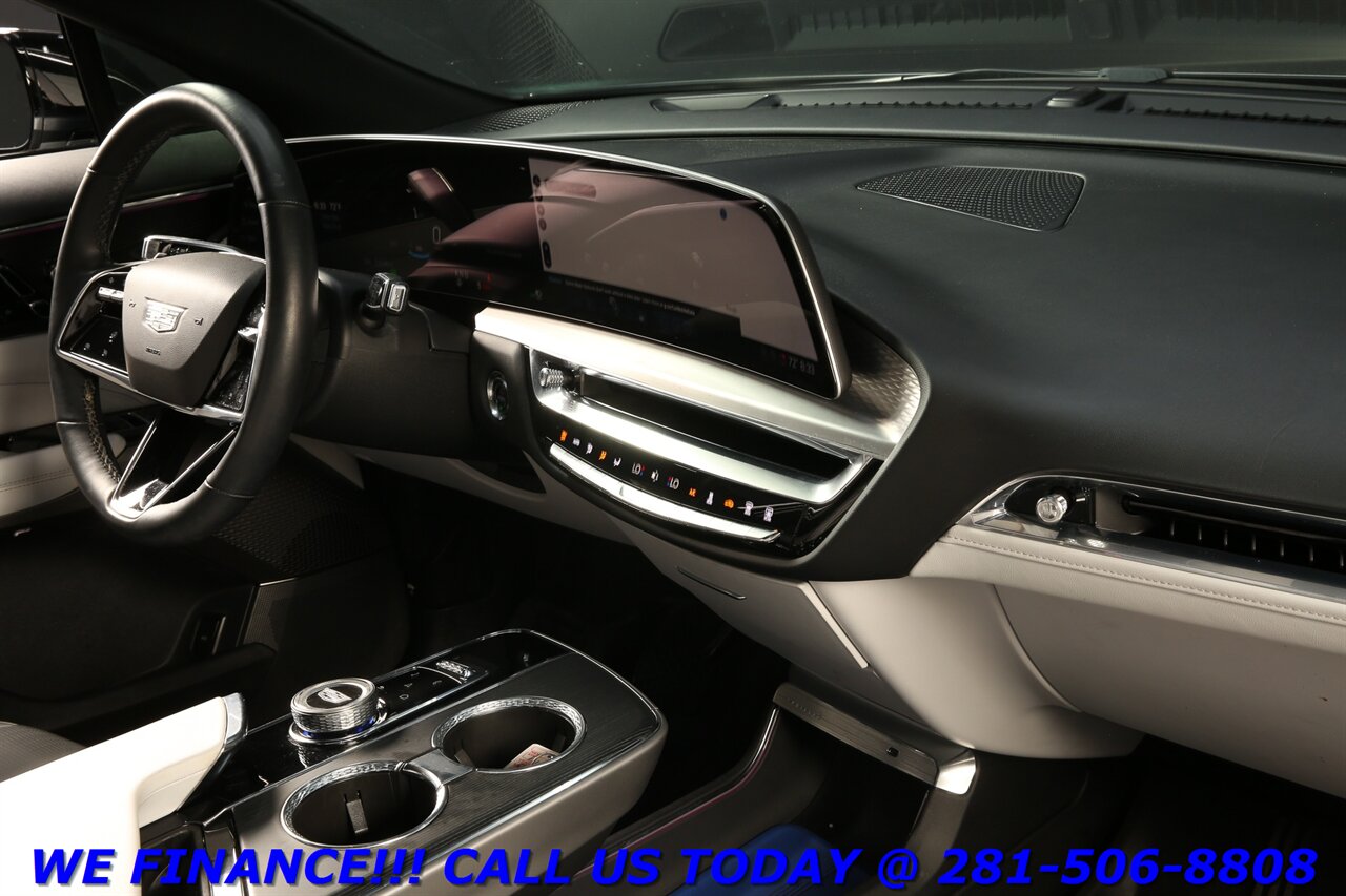2024 Cadillac LYRIQ 2024 Luxury AWD NAV PANO ADAPT BLIND 23K MLS   - Photo 19 - Houston, TX 77031
