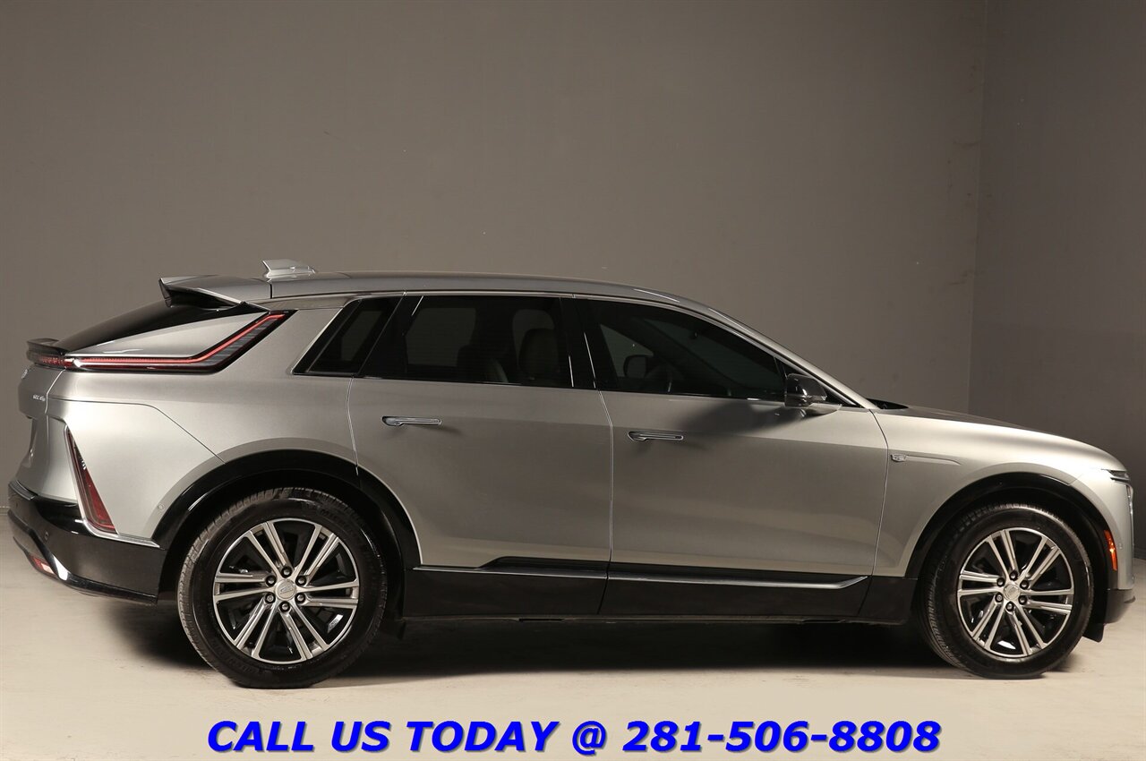 2024 Cadillac LYRIQ 2024 Luxury AWD 500HP NAV PANO ADAPT BLIND 23K MLS - Photo 7 - Houston, TX 77031