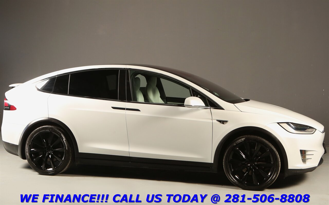 2020 Tesla Model X 2020 Long Range Plus AWD FSD NAV 7PASS 81K   - Photo 7 - Houston, TX 77031