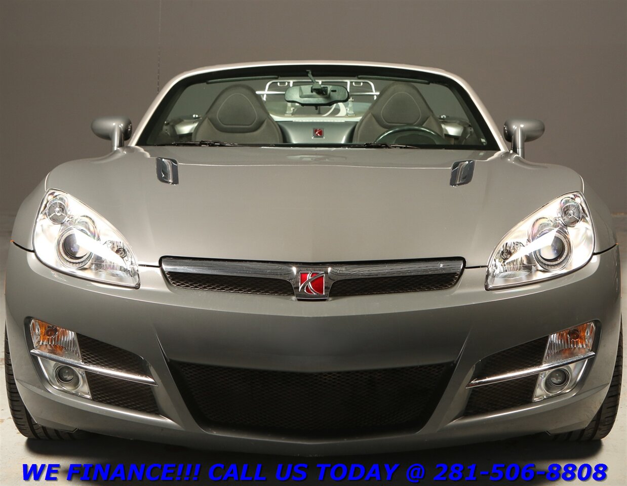 2008 Saturn Sky 2008 CONVERTIBLE CARBON FLASH XENONS 30K MLS   - Photo 8 - Houston, TX 77031