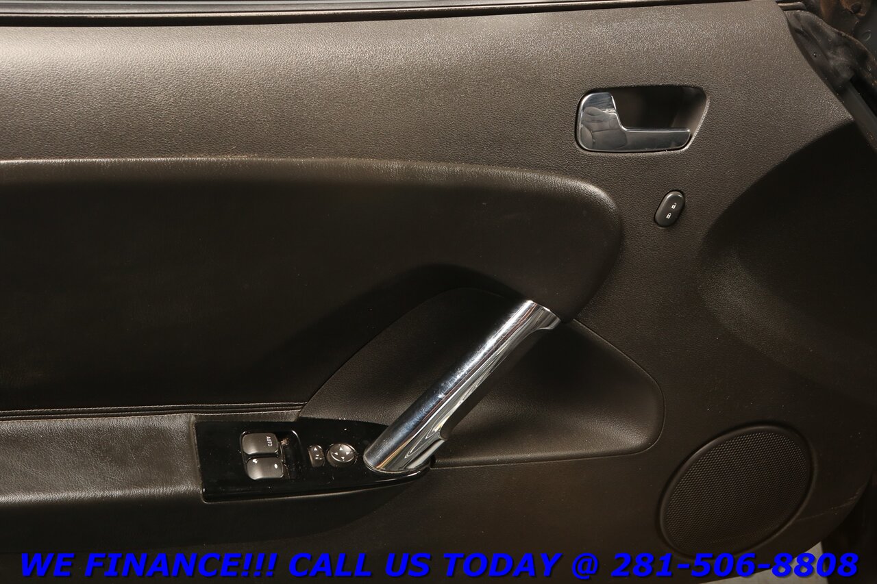 2008 Saturn Sky 2008 CONVERTIBLE CARBON FLASH XENONS 30K MLS   - Photo 9 - Houston, TX 77031