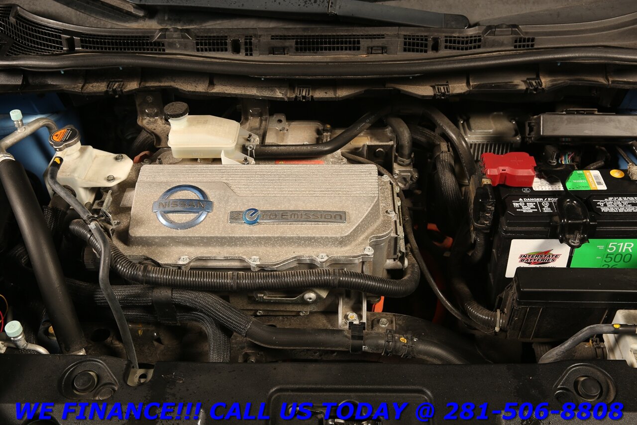 2012 Nissan LEAF 2012 SV NAV HEATSEAT KEYLES BLUETOOTH 51K MLS - Photo 25 - Houston, TX 77031