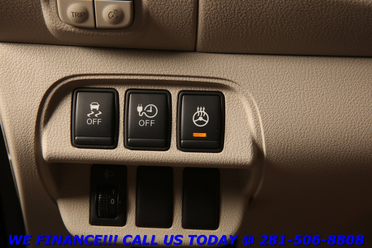 2012 Nissan LEAF 2012 SV NAV HEATSEAT KEYLES BLUETOOTH 51K MLS - Photo 14 - Houston, TX 77031