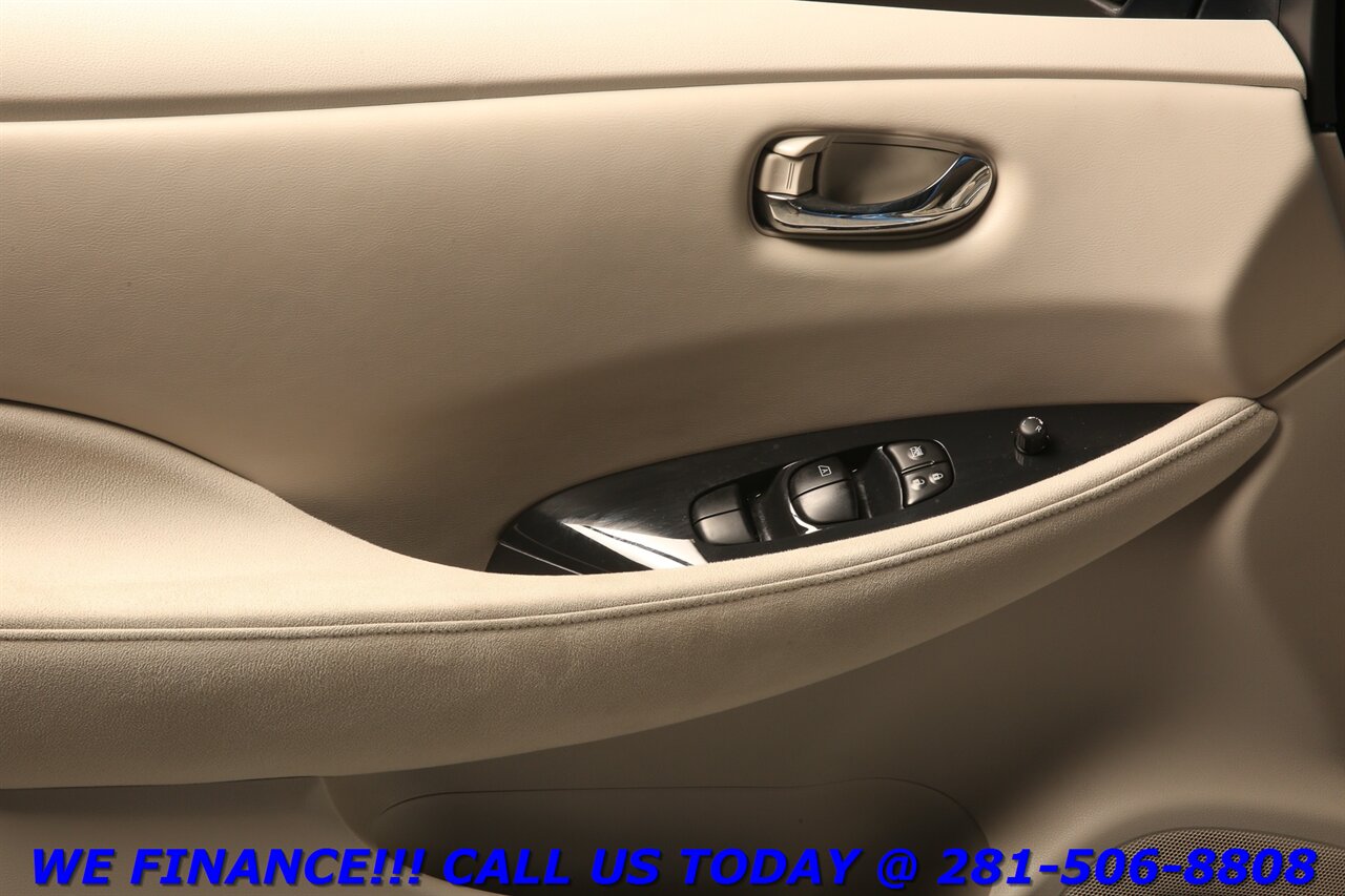 2012 Nissan LEAF 2012 SV NAV HEATSEAT KEYLES BLUETOOTH 51K MLS - Photo 9 - Houston, TX 77031