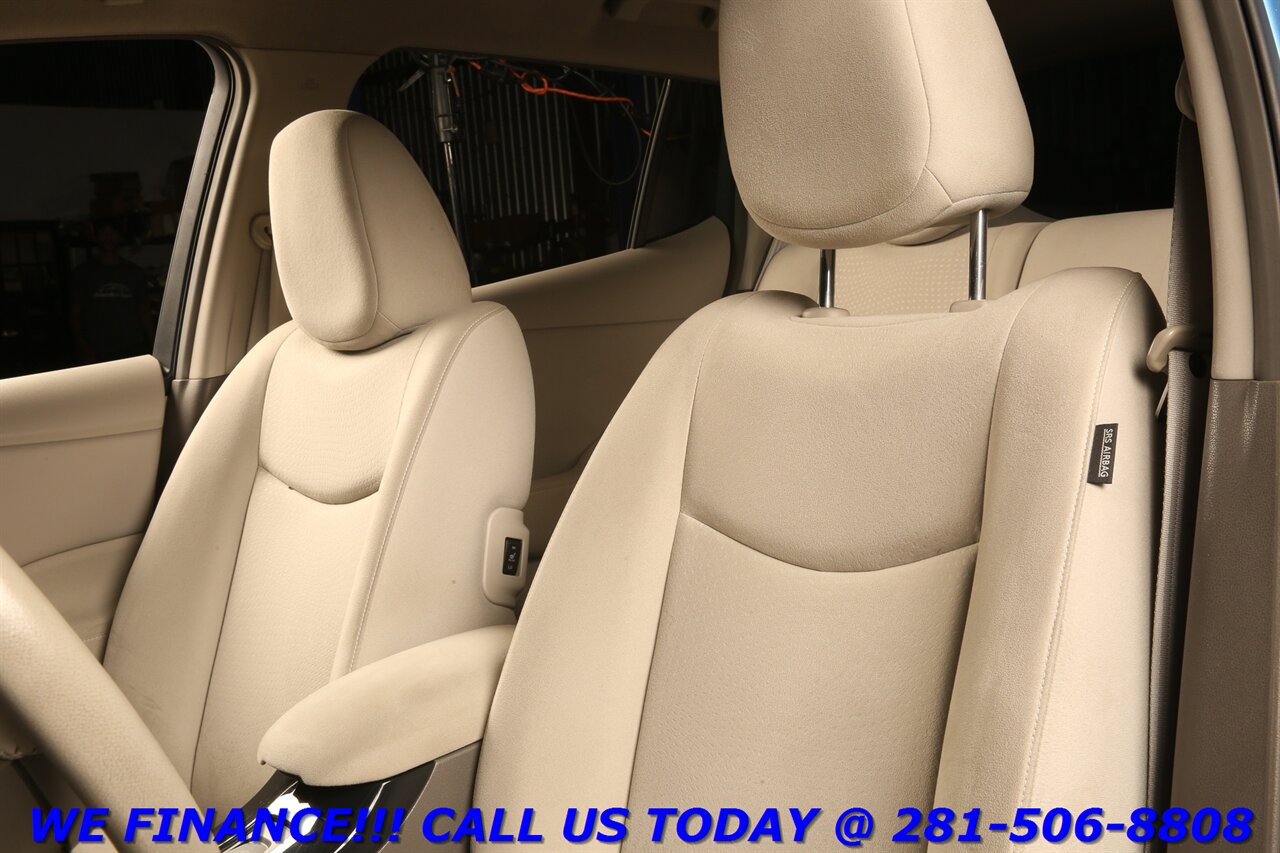 2012 Nissan LEAF 2012 SV NAV HEATSEAT KEYLES BLUETOOTH 51K MLS - Photo 11 - Houston, TX 77031