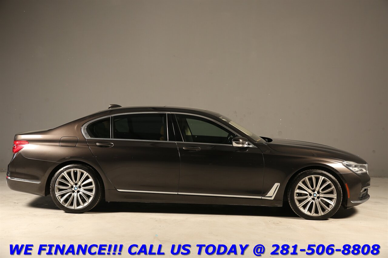 2018 BMW 2018 750i EXEC PKG NAV HUD PANO ADAPTCRUISE CARPLY   - Photo 35 - Houston, TX 77031