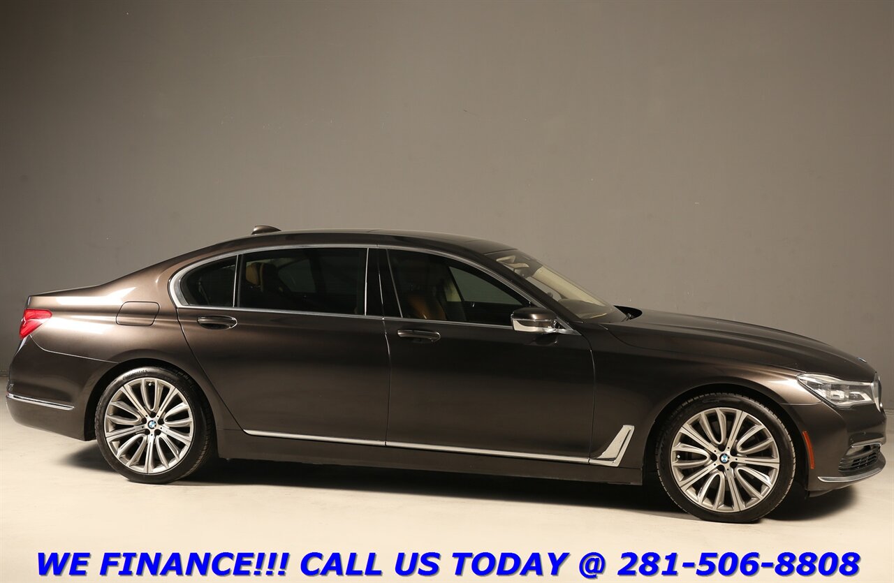 2018 BMW 2018 750i EXEC PKG NAV HUD PANO ADAPTCRUISE CARPLY   - Photo 7 - Houston, TX 77031