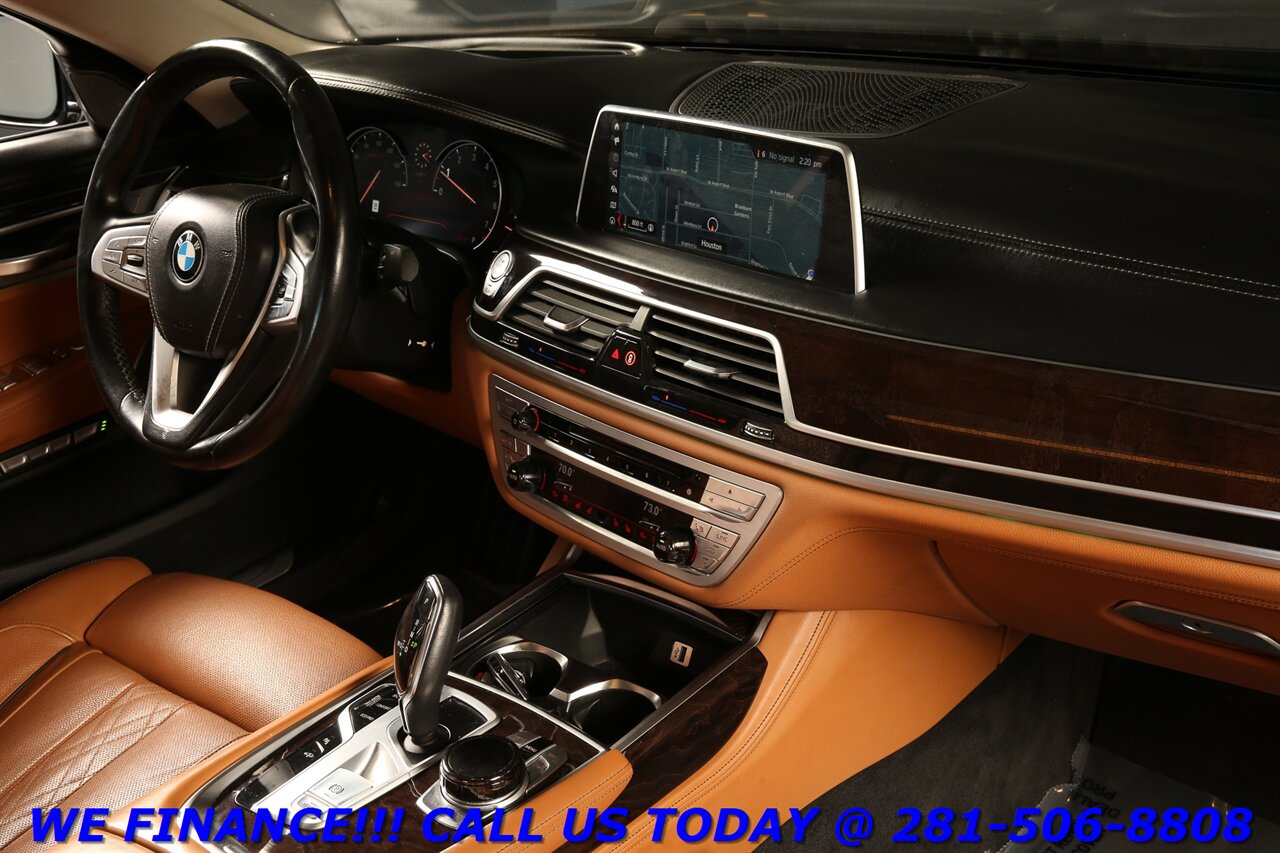2018 BMW 2018 750i EXEC PKG NAV HUD PANO ADAPTCRUISE CARPLY   - Photo 19 - Houston, TX 77031