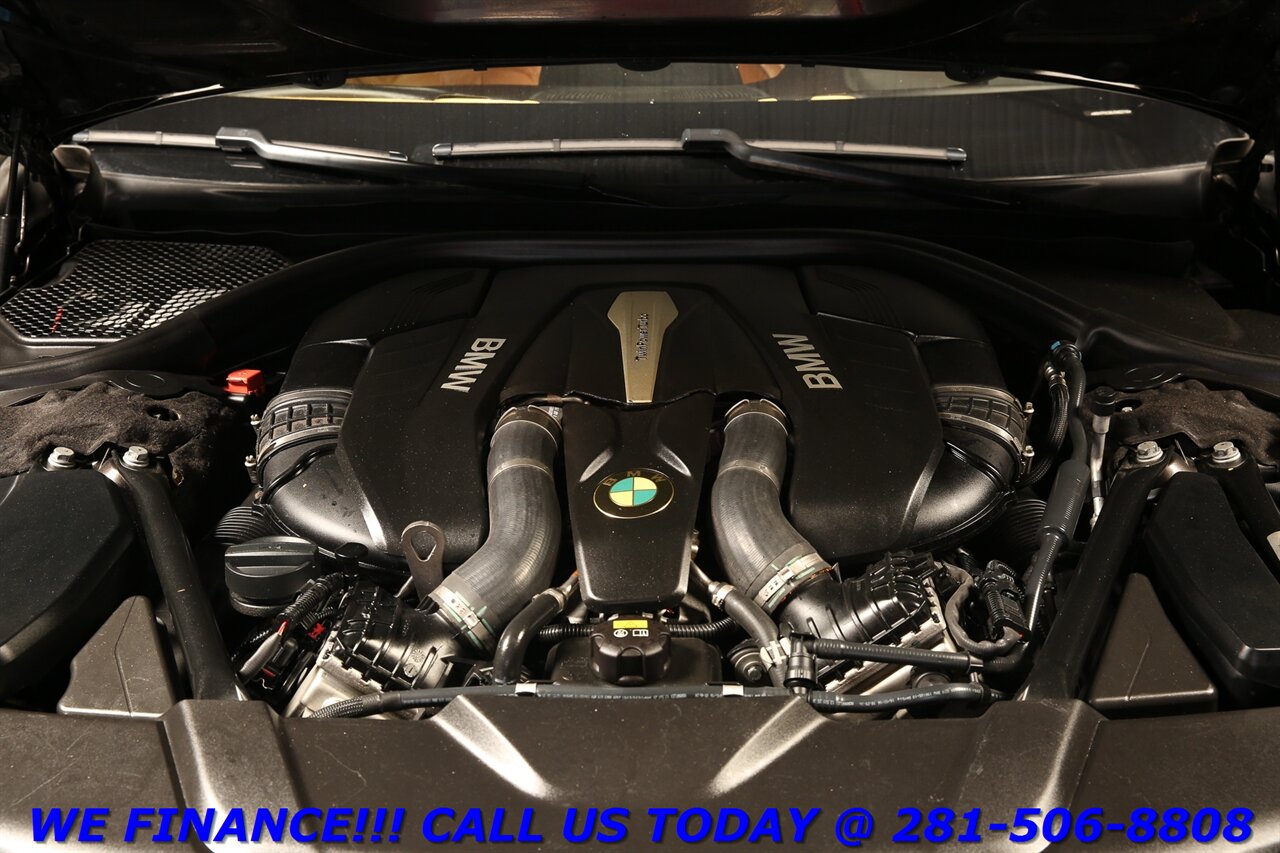 2018 BMW 2018 750i EXEC PKG NAV HUD PANO ADAPTCRUISE CARPLY   - Photo 25 - Houston, TX 77031