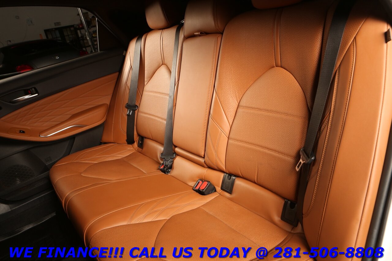 2022 Toyota Avalon 2022 Limited NAV HUD SUN BLIND JBL CAMERA 54K MLS - Photo 23 - Houston, TX 77031