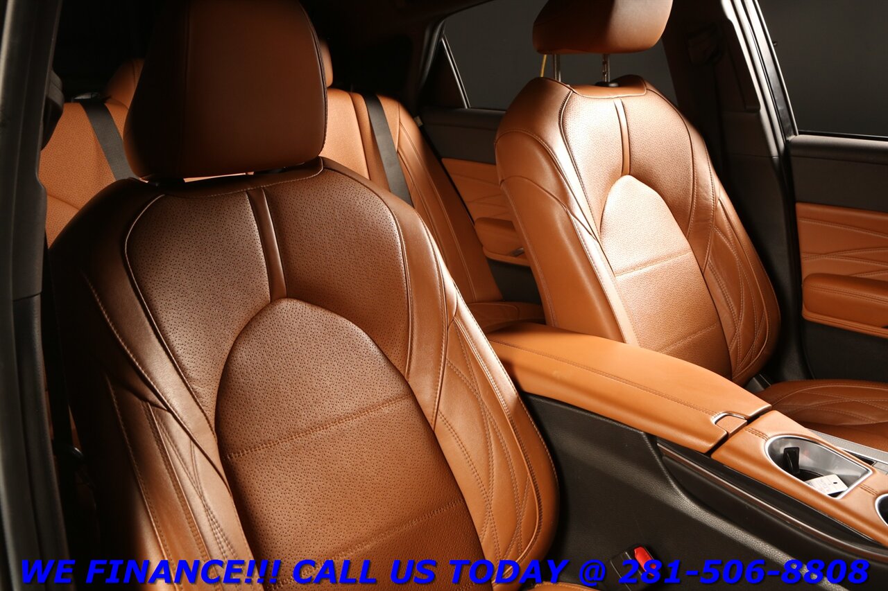 2022 Toyota Avalon 2022 Limited NAV HUD SUN BLIND JBL CAMERA 54K MLS - Photo 21 - Houston, TX 77031