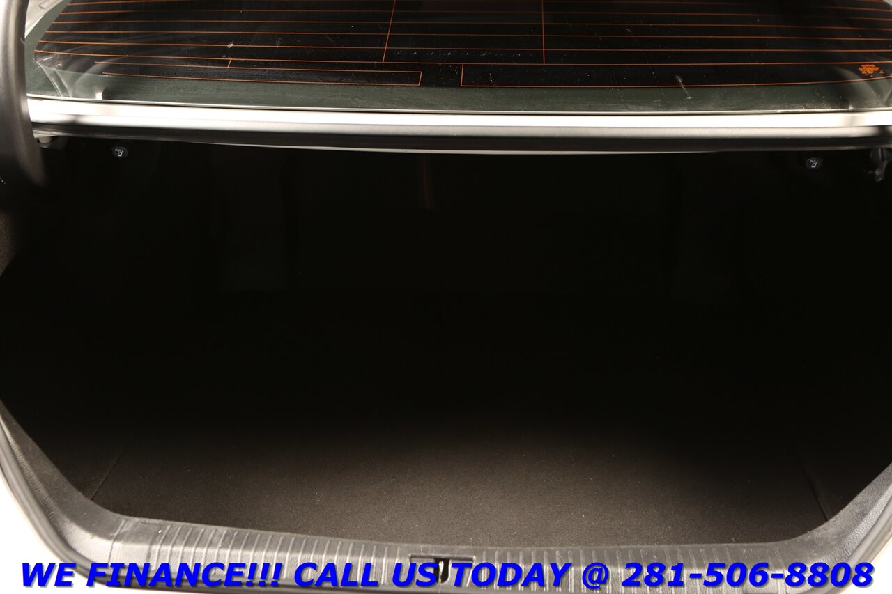 2022 Toyota Avalon 2022 Limited NAV HUD SUN BLIND JBL CAMERA 54K MLS - Photo 30 - Houston, TX 77031