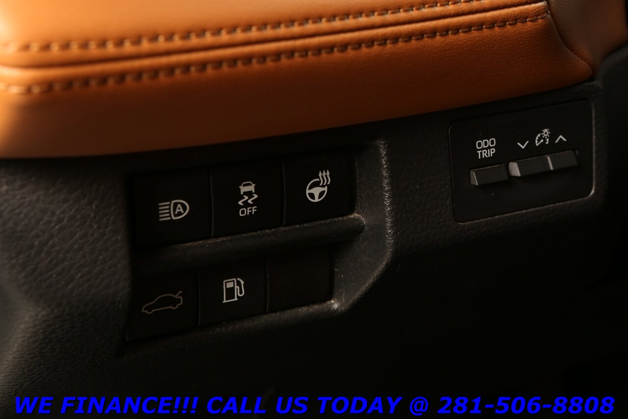 2022 Toyota Avalon 2022 Limited NAV HUD SUN BLIND JBL CAMERA 54K MLS - Photo 27 - Houston, TX 77031