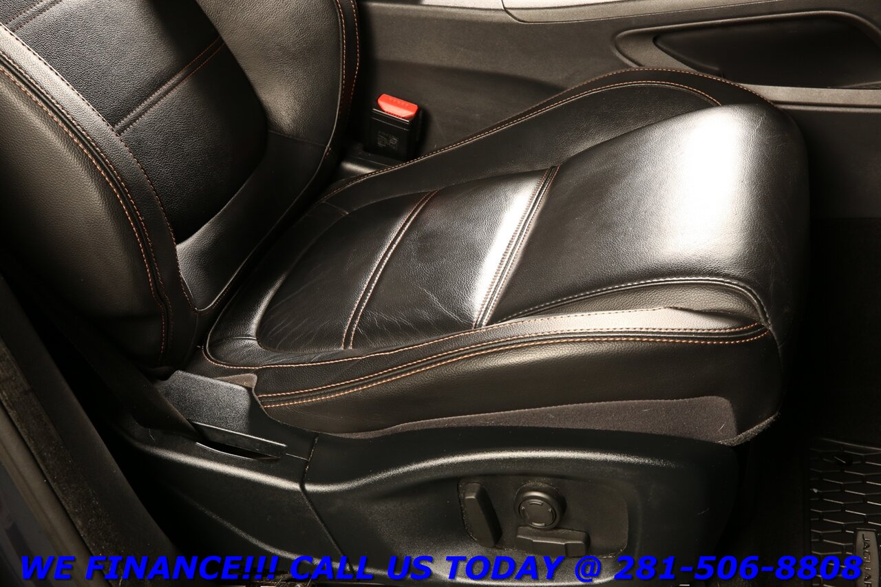 2018 Jaguar F-Pace 2018 25t Prestige AWD NAV PANO BLIND HEATSEAT   - Photo 21 - Houston, TX 77031