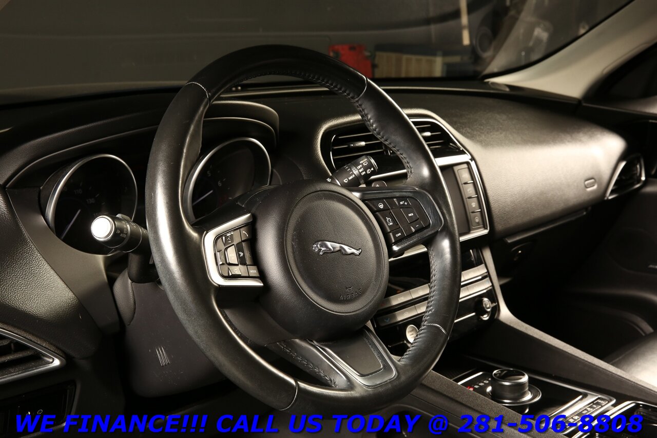 2018 Jaguar F-Pace 2018 25t Prestige AWD NAV PANO BLIND HEATSEAT   - Photo 10 - Houston, TX 77031