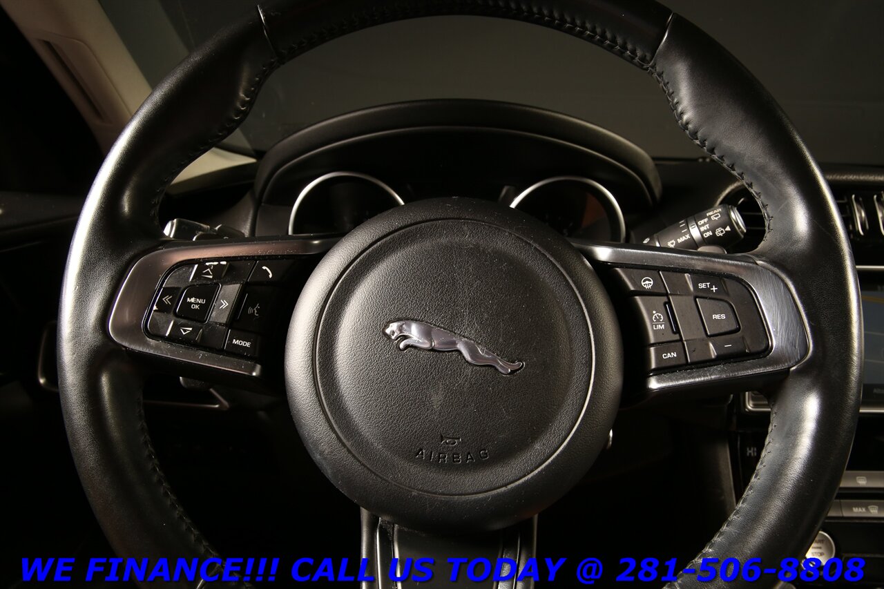 2018 Jaguar F-Pace 2018 25t Prestige AWD NAV PANO BLIND HEATSEAT   - Photo 14 - Houston, TX 77031